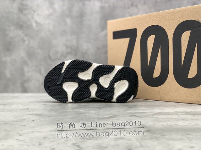 Adidas兒童鞋 阿迪達斯椰子童鞋700 Adidas Yeezy Boost 700  xhn1575